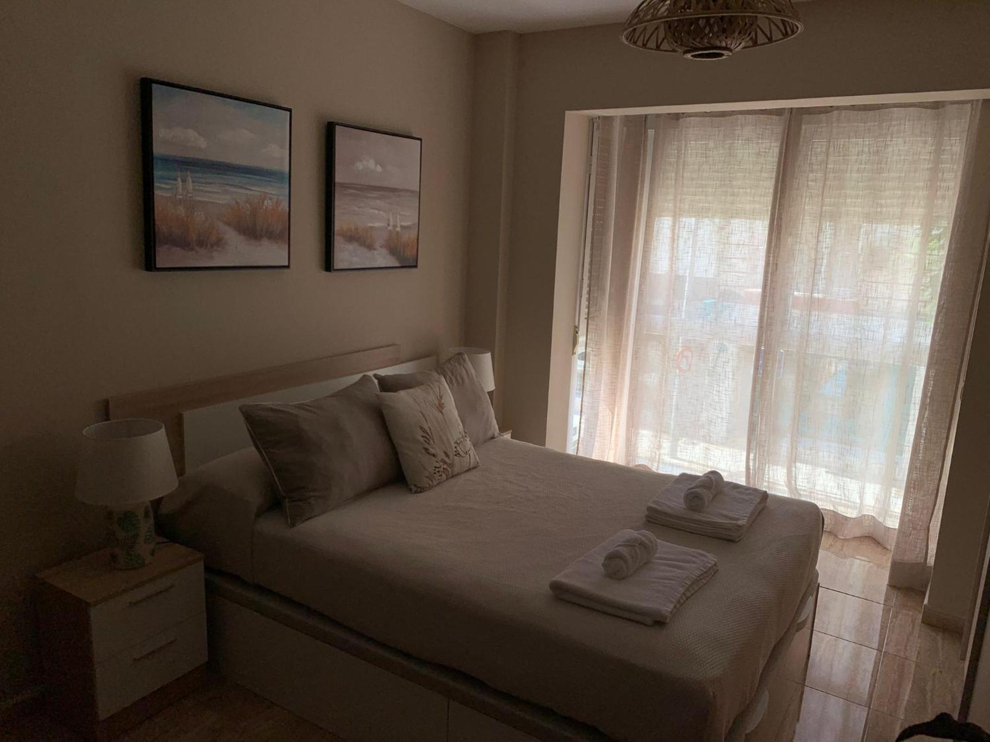 Apartamentos Hernan Cortes Villanueva De La Serena Exteriör bild